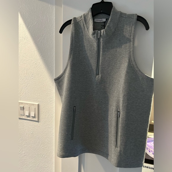 Mock turtleneck sweatshirt, vest with side pockets - Picture 1 of 4